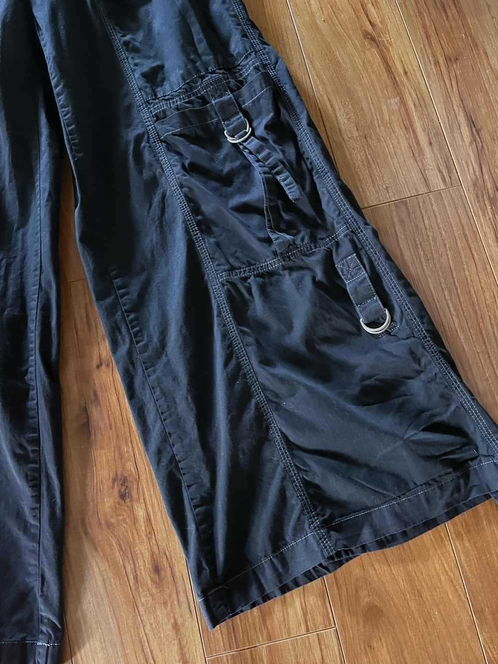 Urban Outfitters BDG Riley Cargo Pant Medium Black - Picture 4 of 16